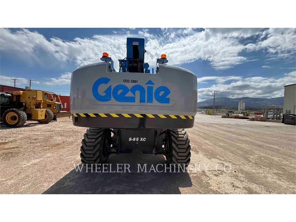 Genie S85XC 曲臂高空作業車
