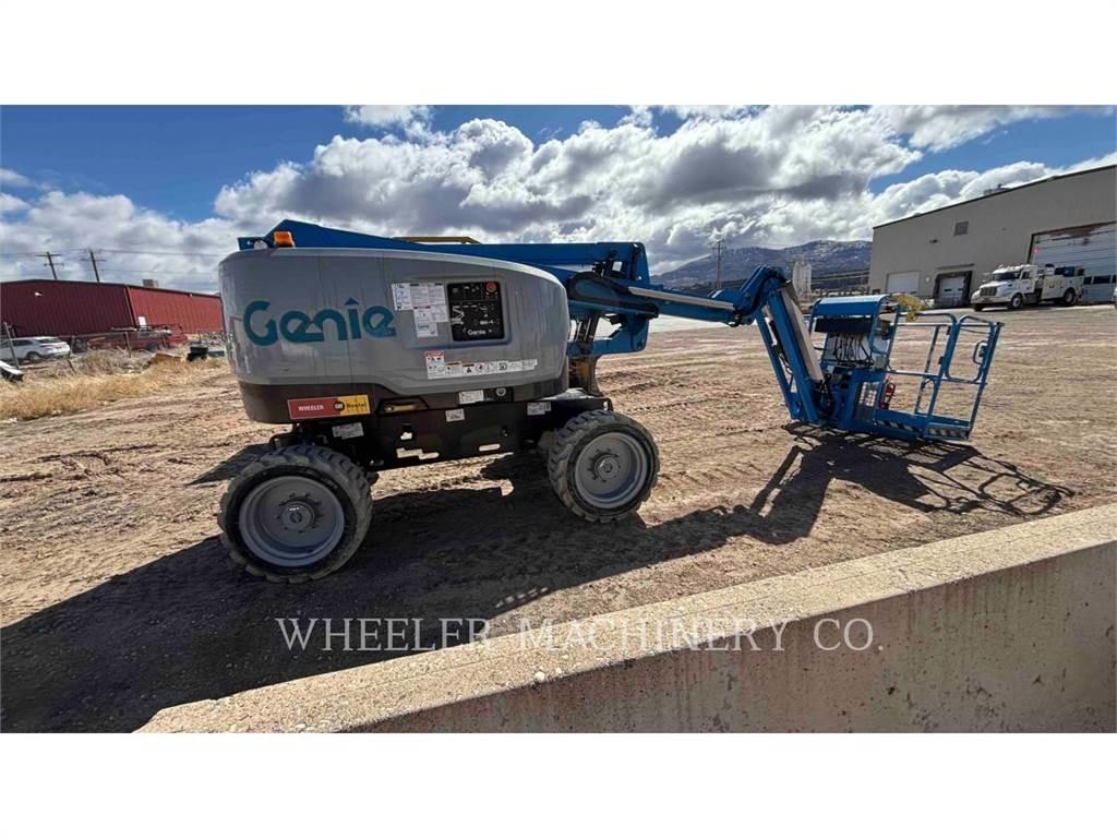 Genie Z45 XC 曲臂高空作業車