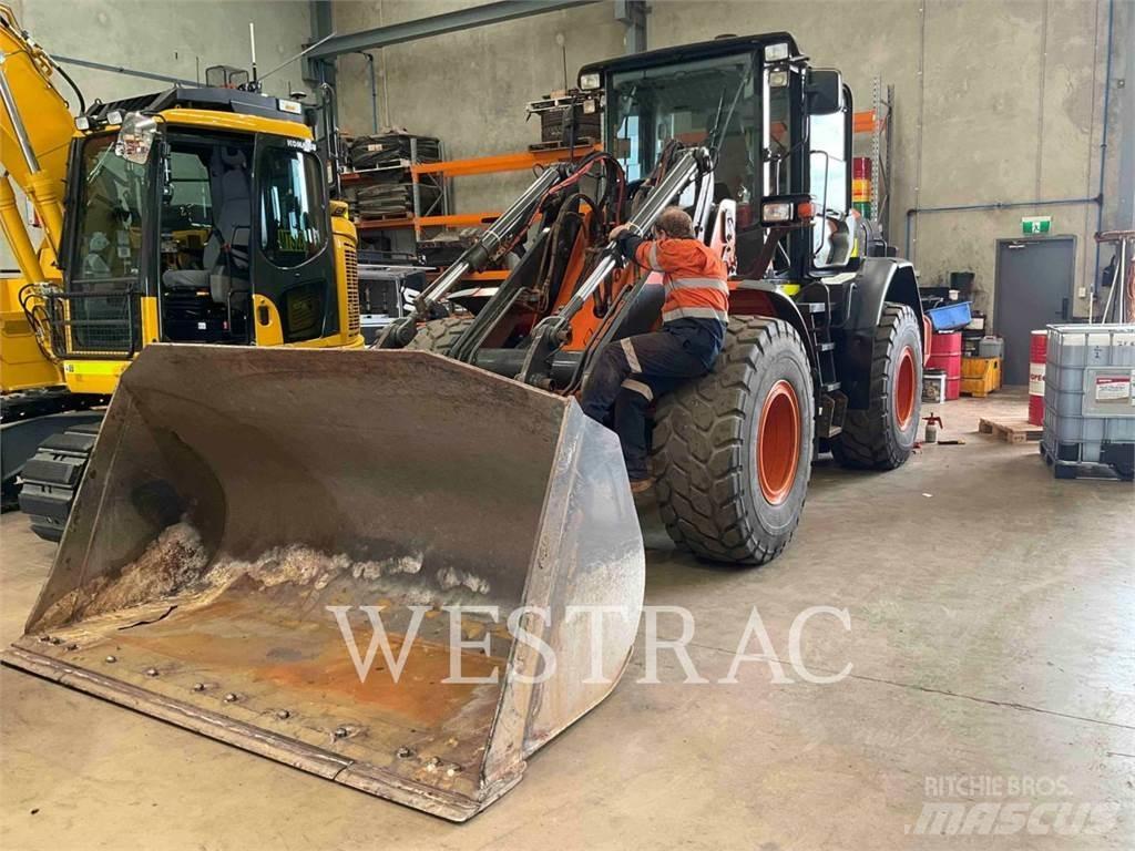 Hitachi ZW180-5B 輪胎式裝載機