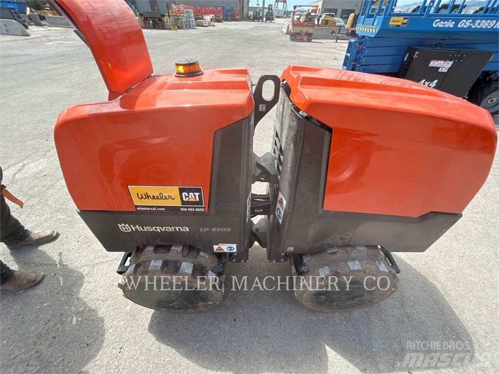 Husqvarna LP9505 雙輪滾壓機