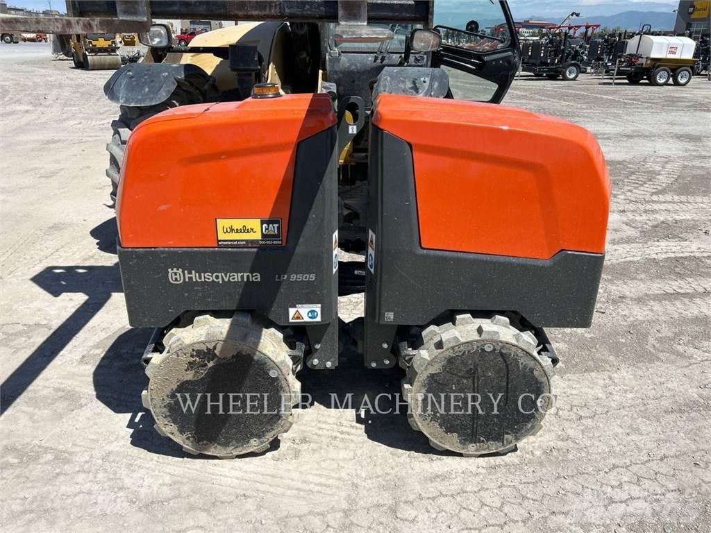 Husqvarna LP9505 雙輪滾壓機