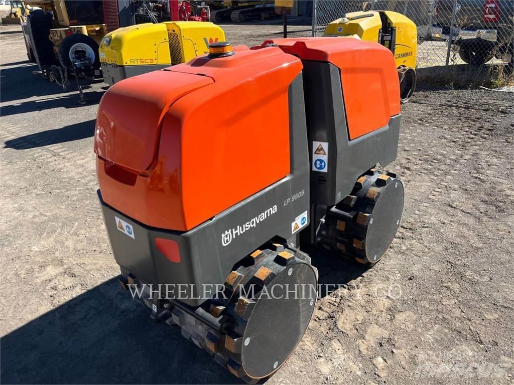 Husqvarna LP9505 雙輪滾壓機