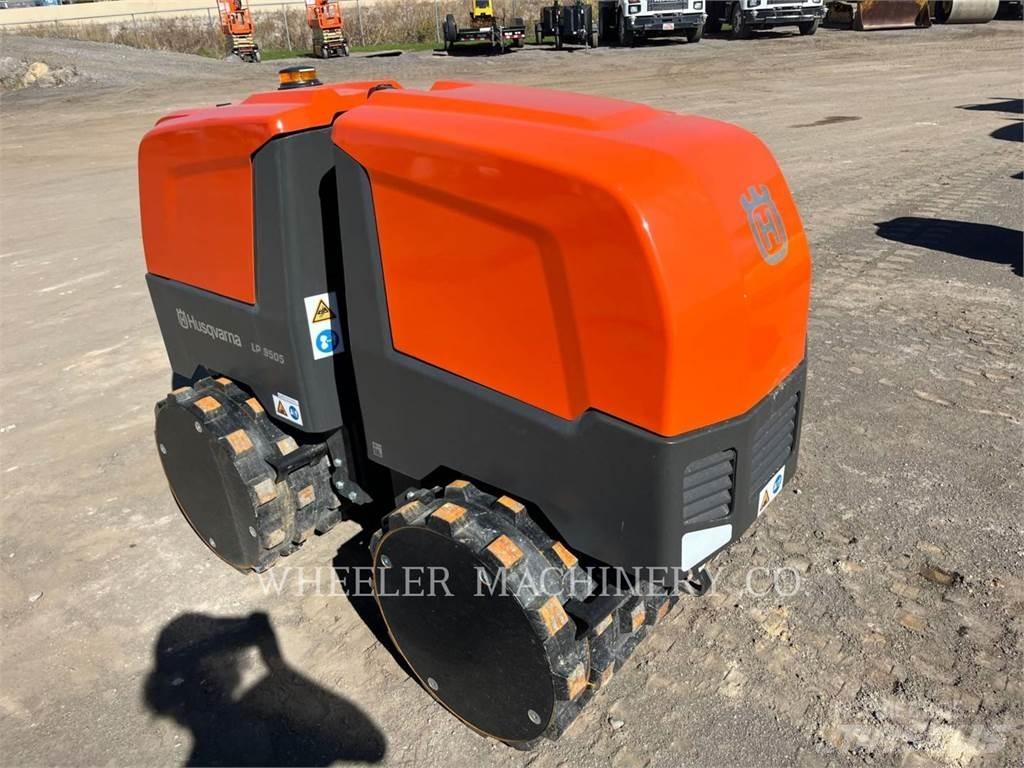 Husqvarna LP9505 雙輪滾壓機