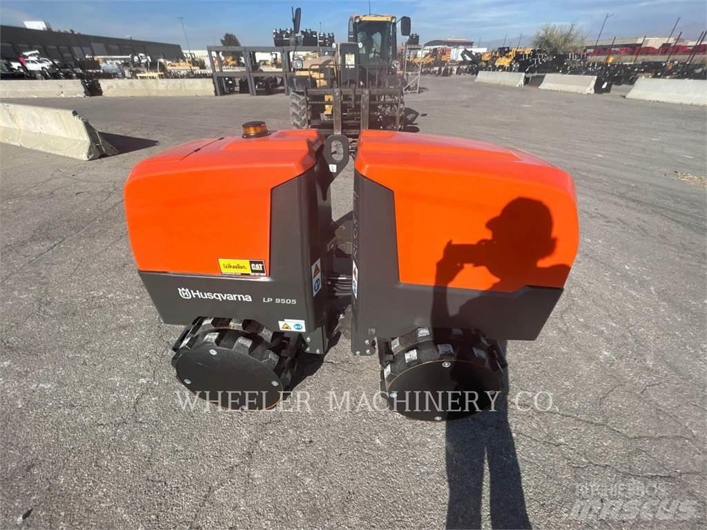 Husqvarna LP9505 雙輪滾壓機