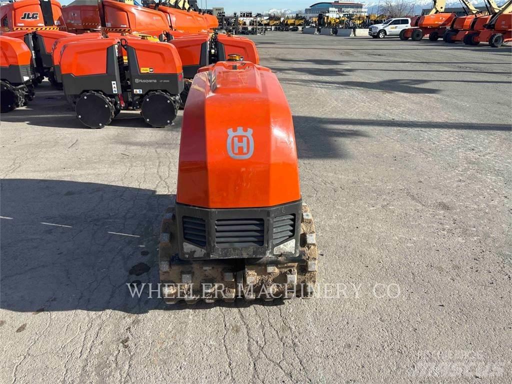 Husqvarna LP9505 雙輪滾壓機