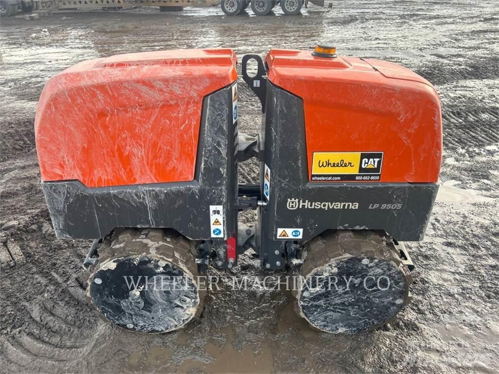 Husqvarna LP9505 雙輪滾壓機