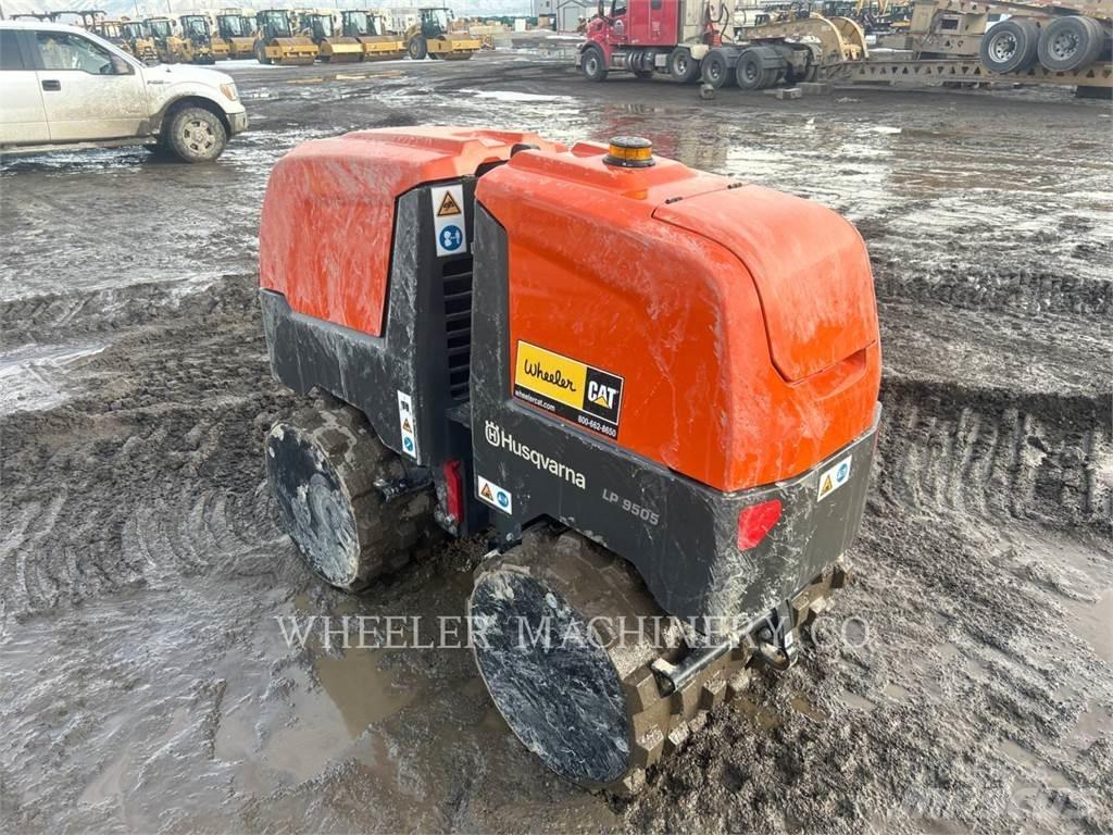 Husqvarna LP9505 雙輪滾壓機