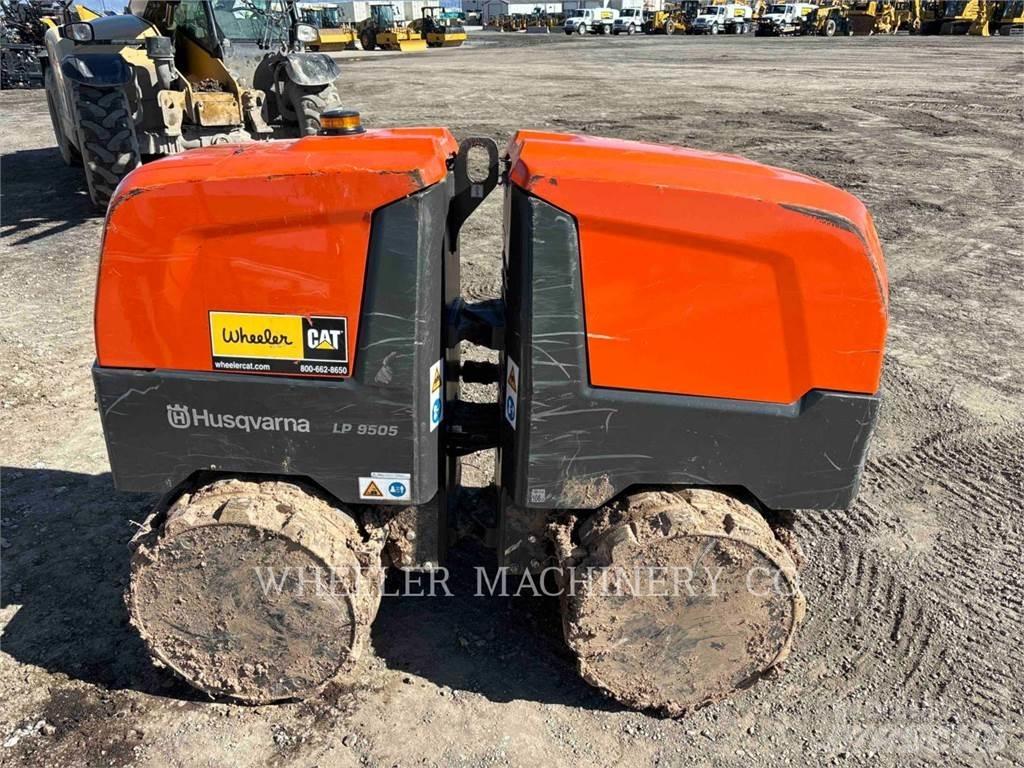 Husqvarna LP9505 雙輪滾壓機