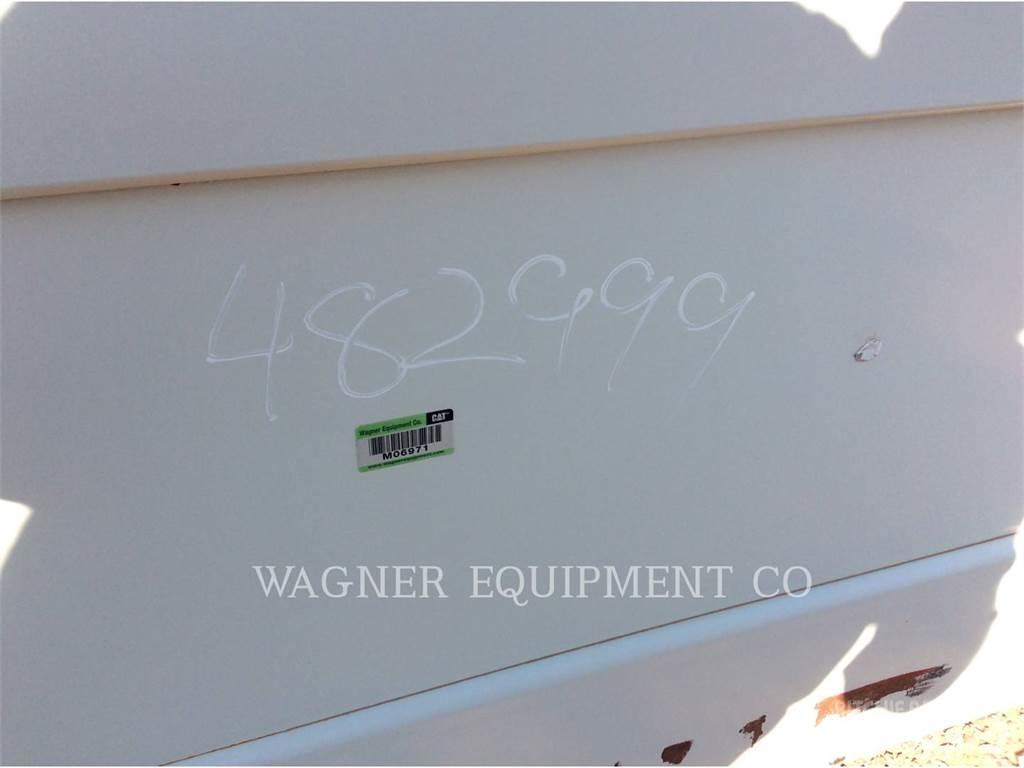 J&M CO. INC. 36X60 破碎機