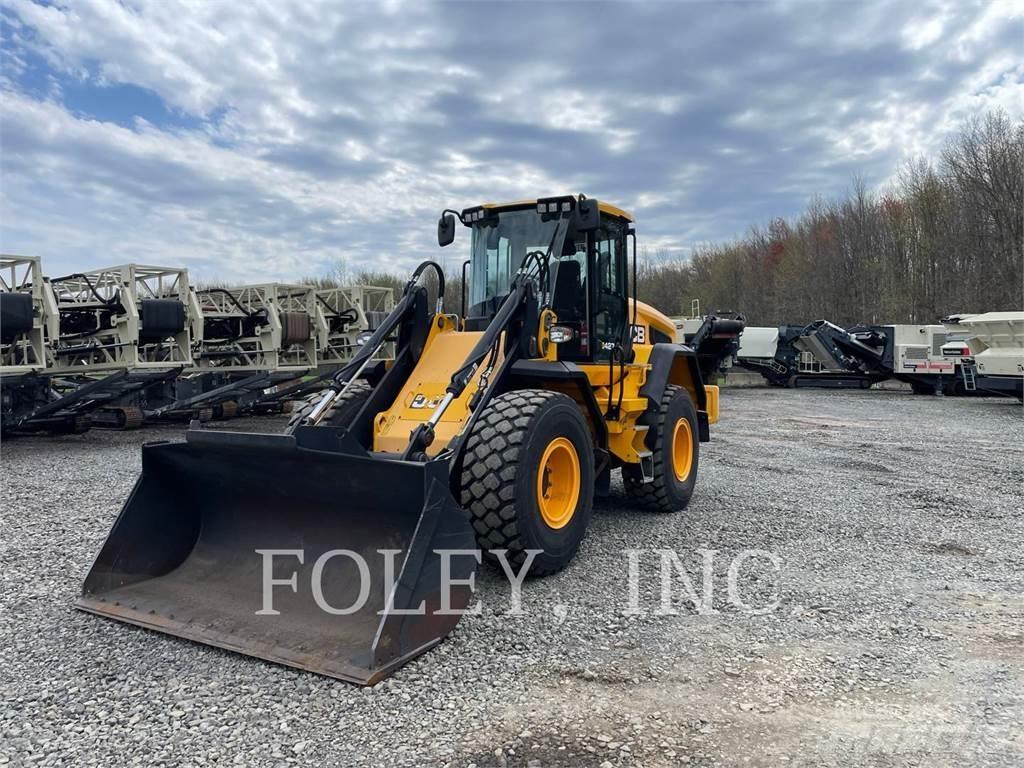 JCB 427 輪胎式裝載機