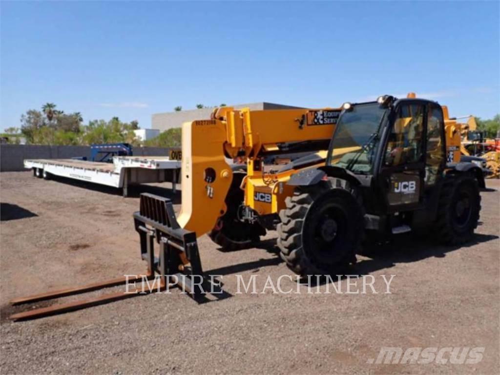 JCB 509-42 伸縮臂操作車