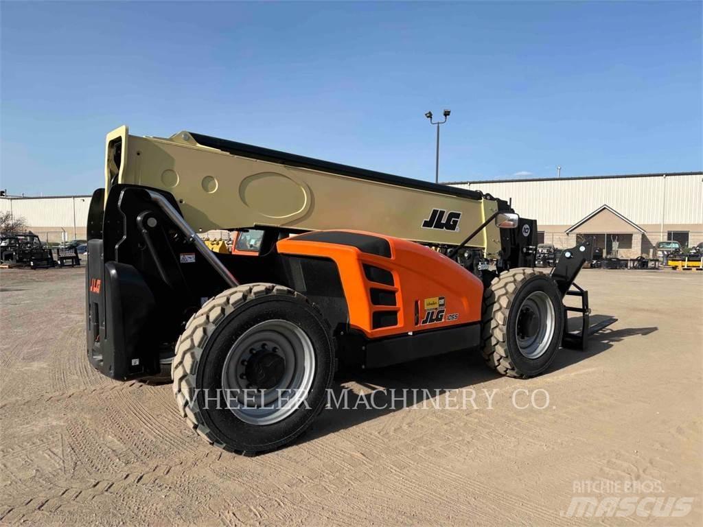 JLG 1055 伸縮臂操作車