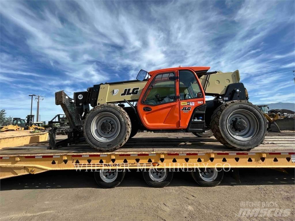 JLG 1055 伸縮臂操作車