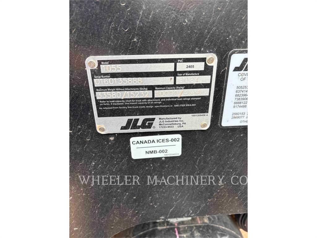 JLG 1055 伸縮臂操作車