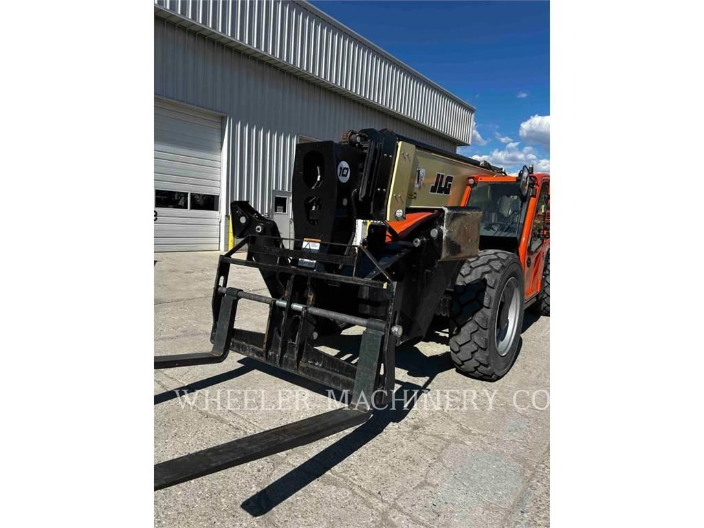JLG 1055 伸縮臂操作車