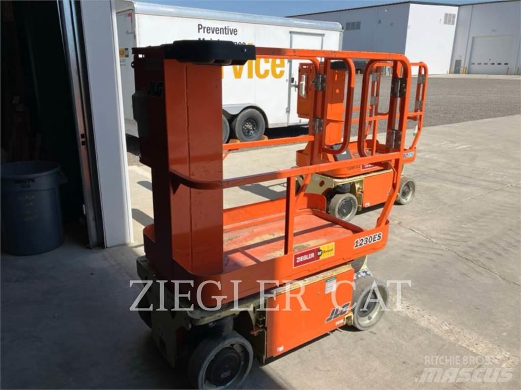 JLG 1230ES 剪式升降機