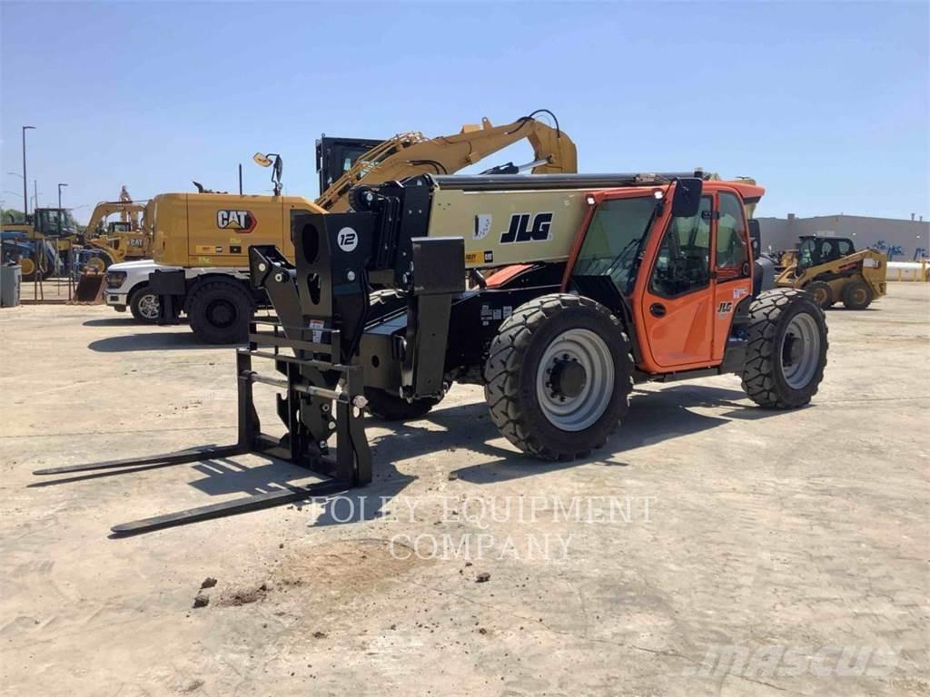 JLG 1255 伸縮臂操作車