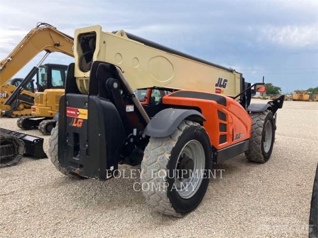 JLG 1255C 伸縮臂操作車