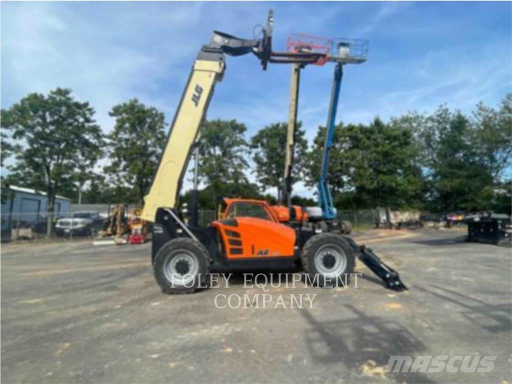 JLG 1255O 伸縮臂操作車