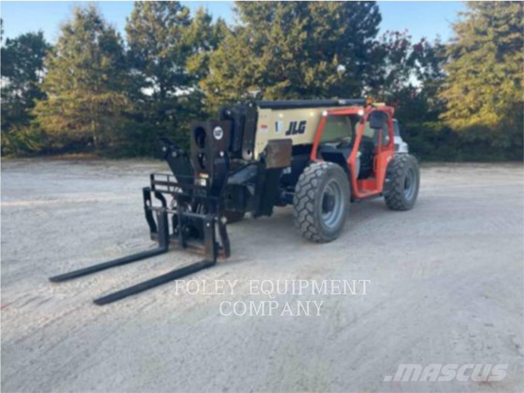 JLG 1255O 伸縮臂操作車