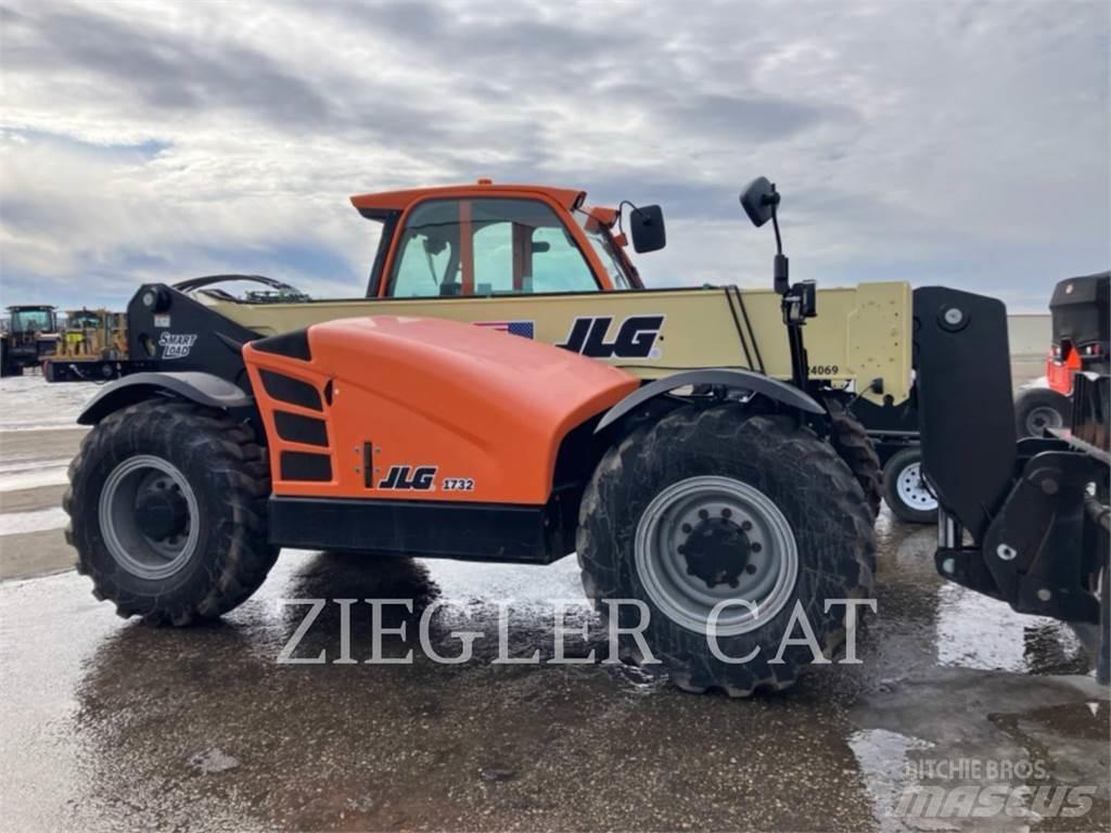 JLG 1732 伸縮臂操作車
