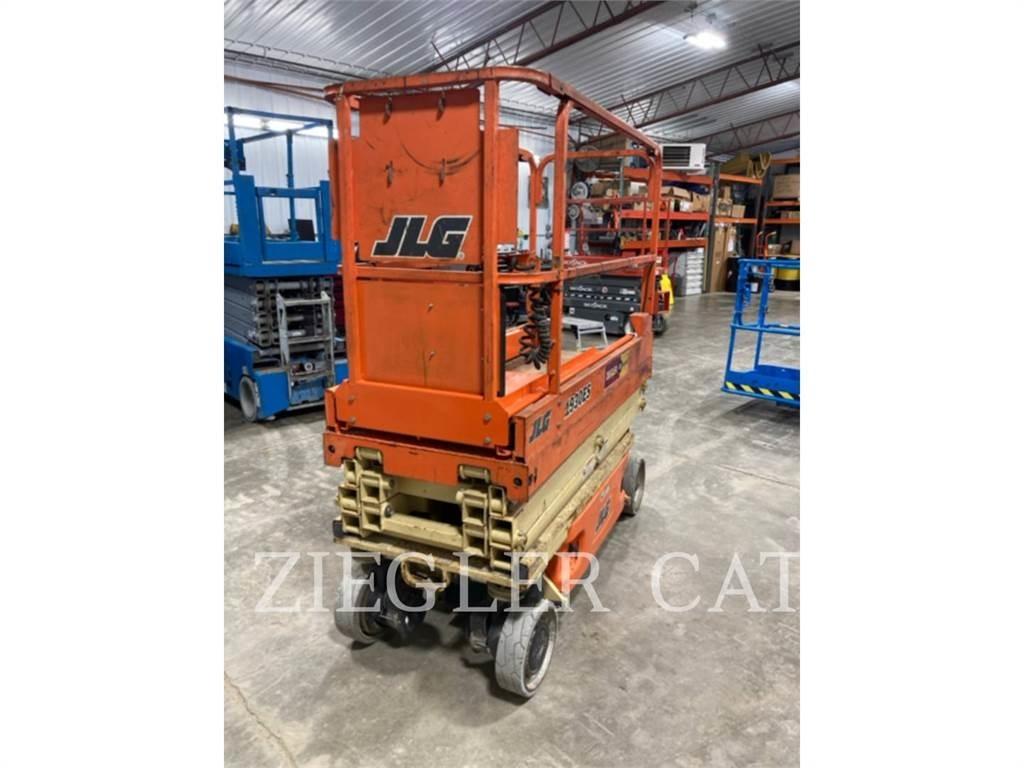 JLG 1930ES 剪式升降機