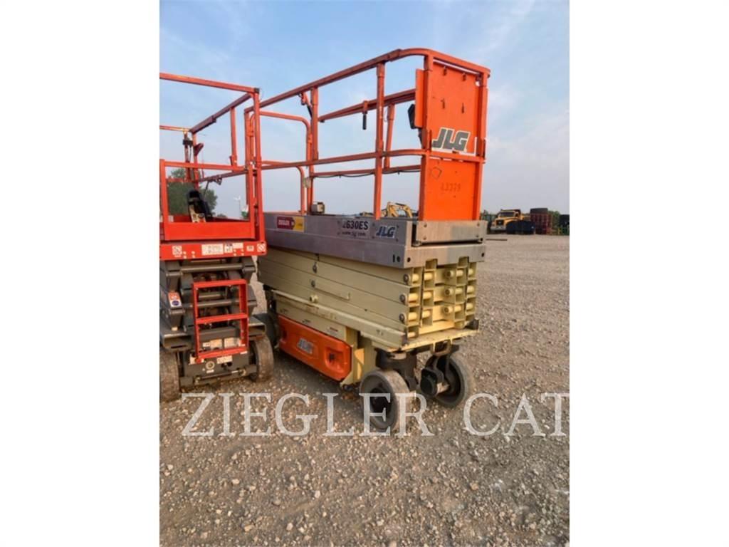 JLG 2630ES 剪式升降機