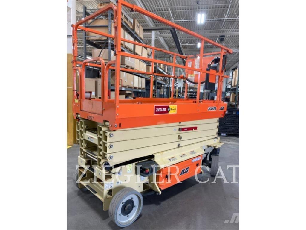 JLG 2646ES 剪式升降機