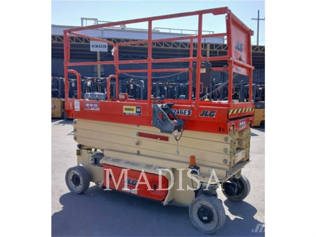 JLG 3246ES 剪式升降機