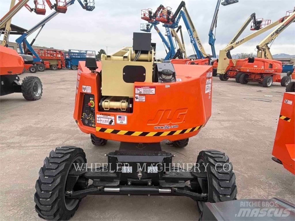 JLG 340AJ 曲臂高空作業車