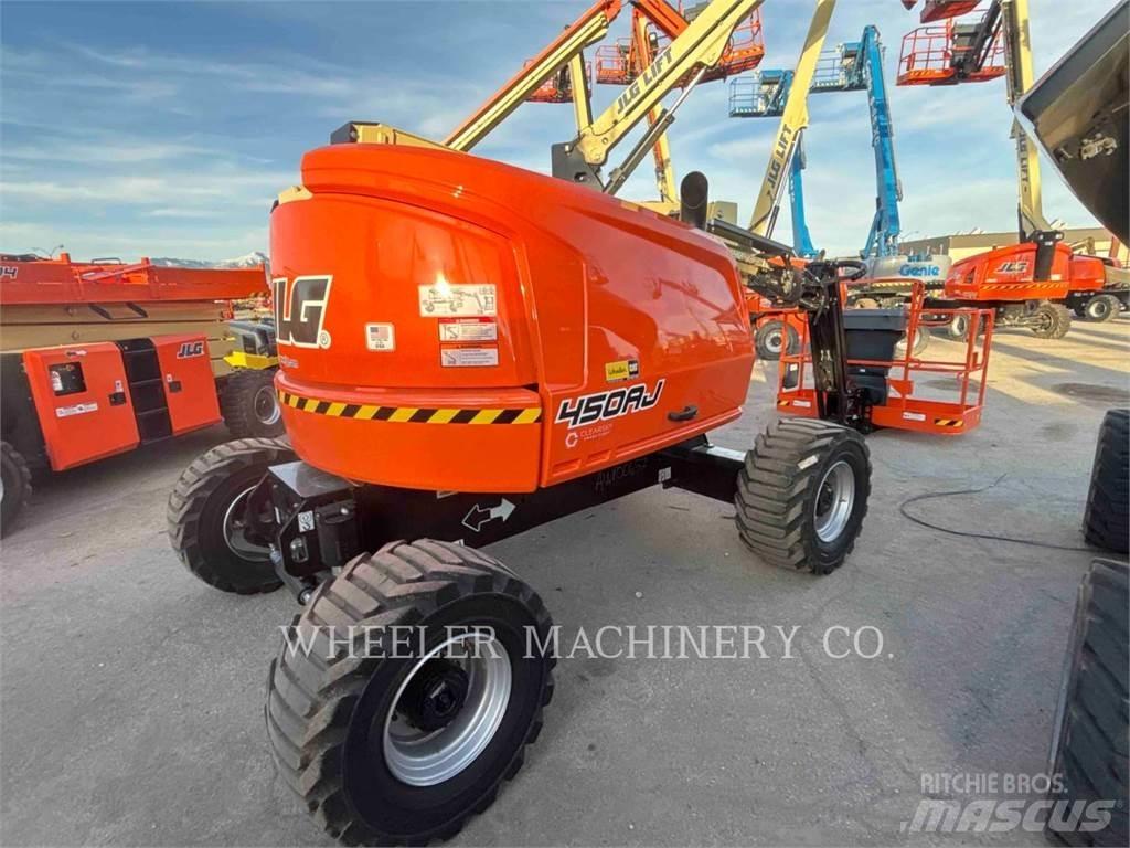 JLG 450AJ 曲臂高空作業車