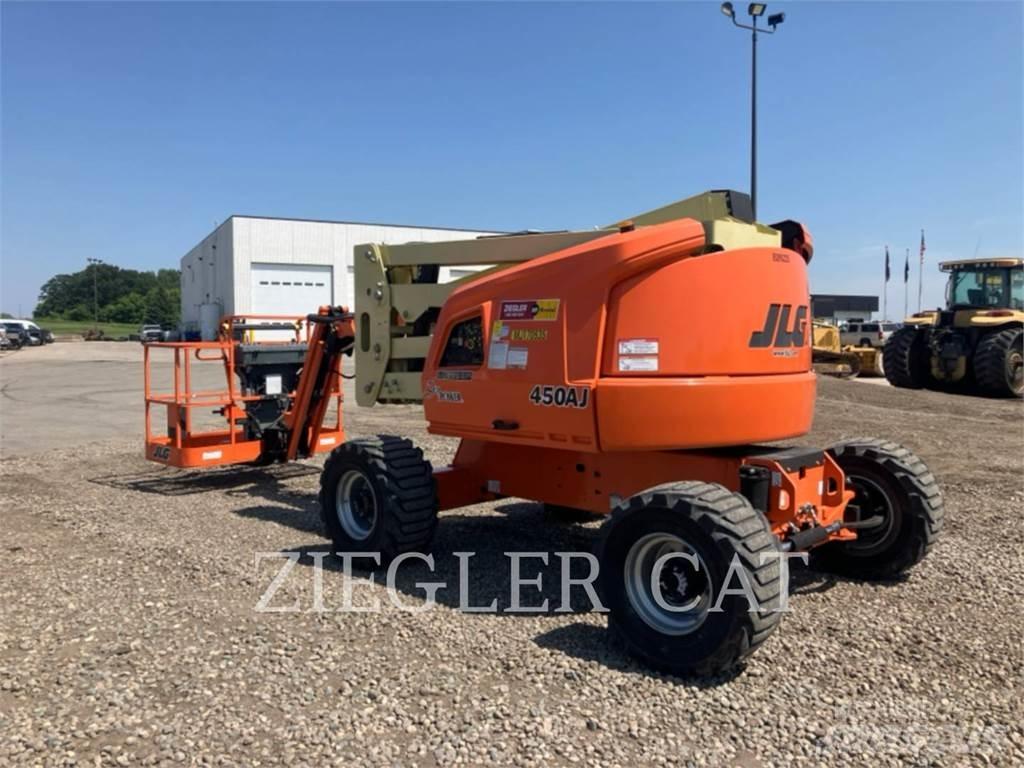JLG 450AJ 曲臂高空作業車