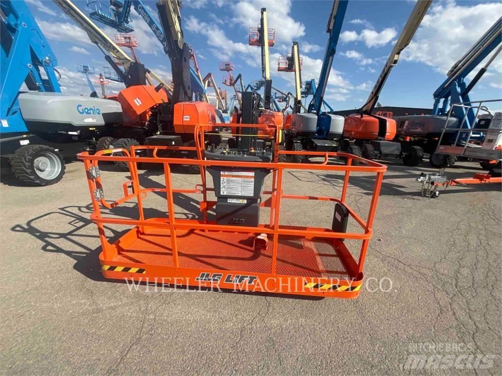 JLG 460SJ 曲臂高空作業車