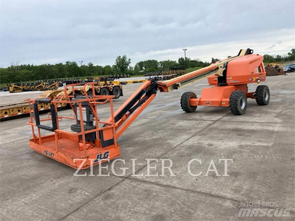 JLG 460SJ 曲臂高空作業車