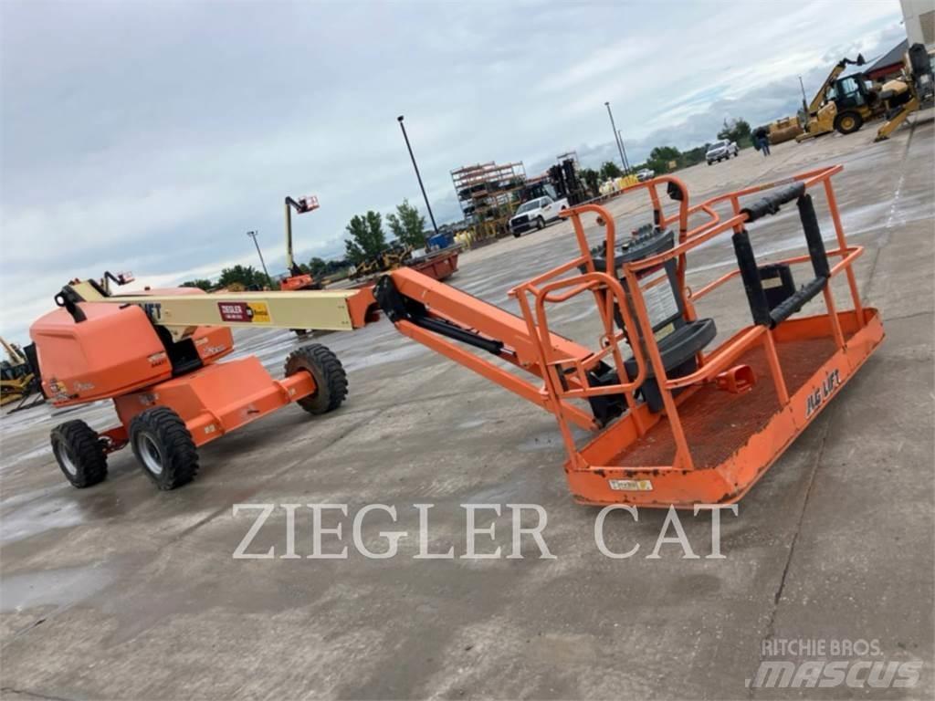 JLG 460SJ 曲臂高空作業車