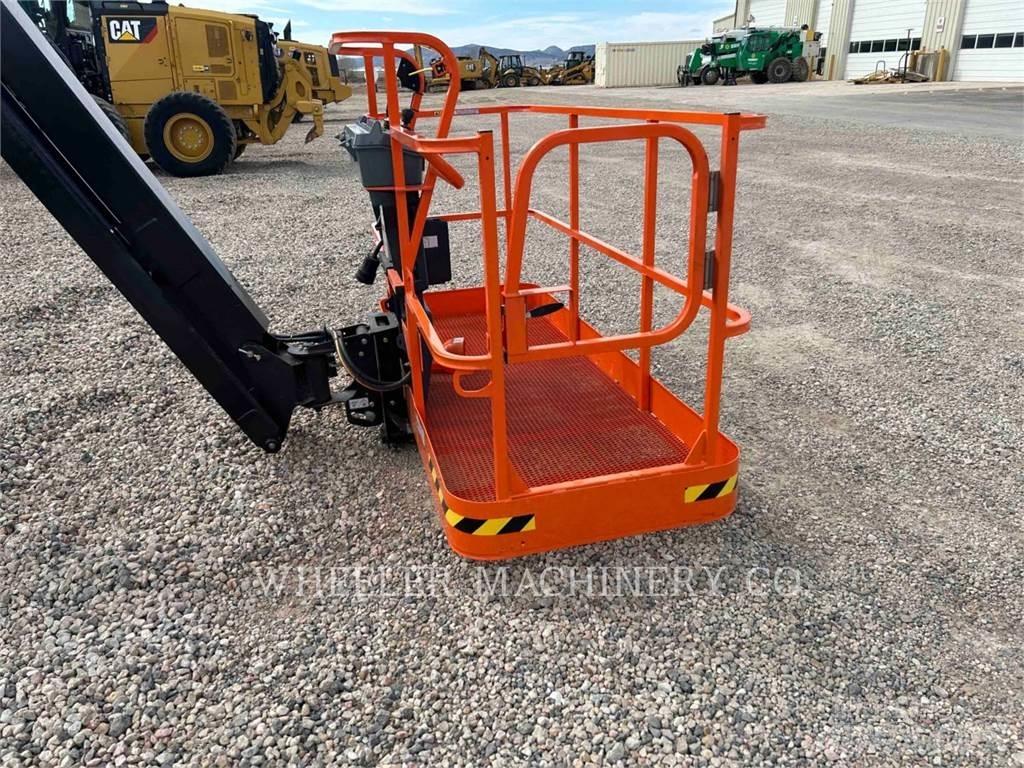 JLG 460SJ SP 曲臂高空作業車