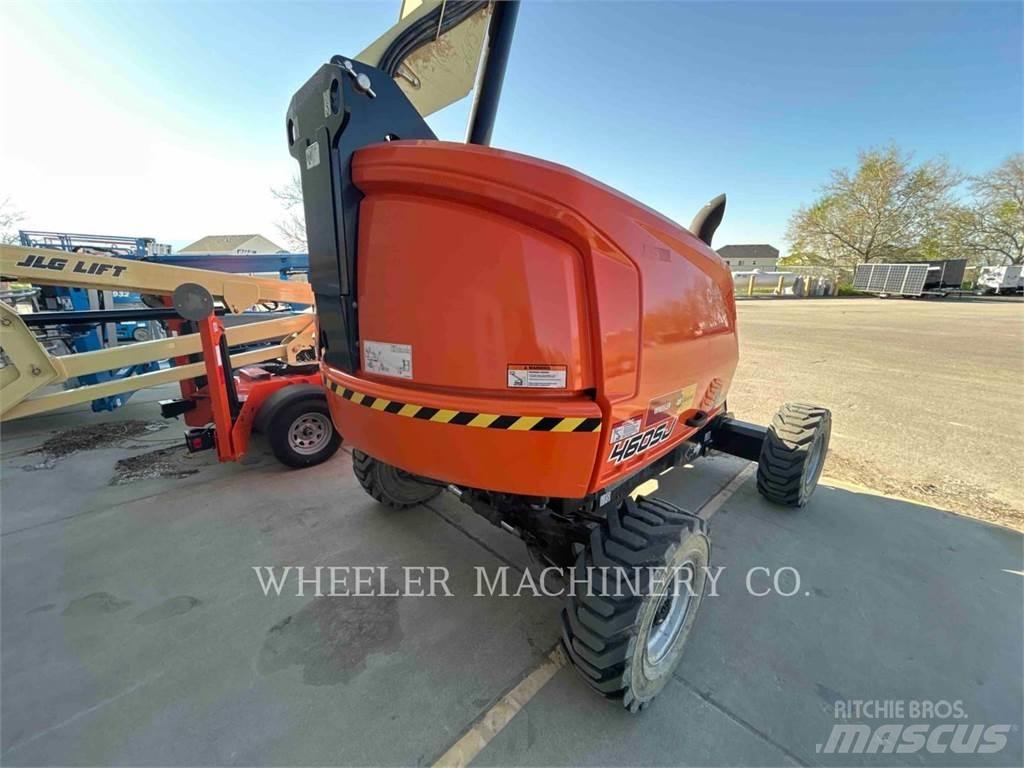 JLG 460SJ SP 曲臂高空作業車