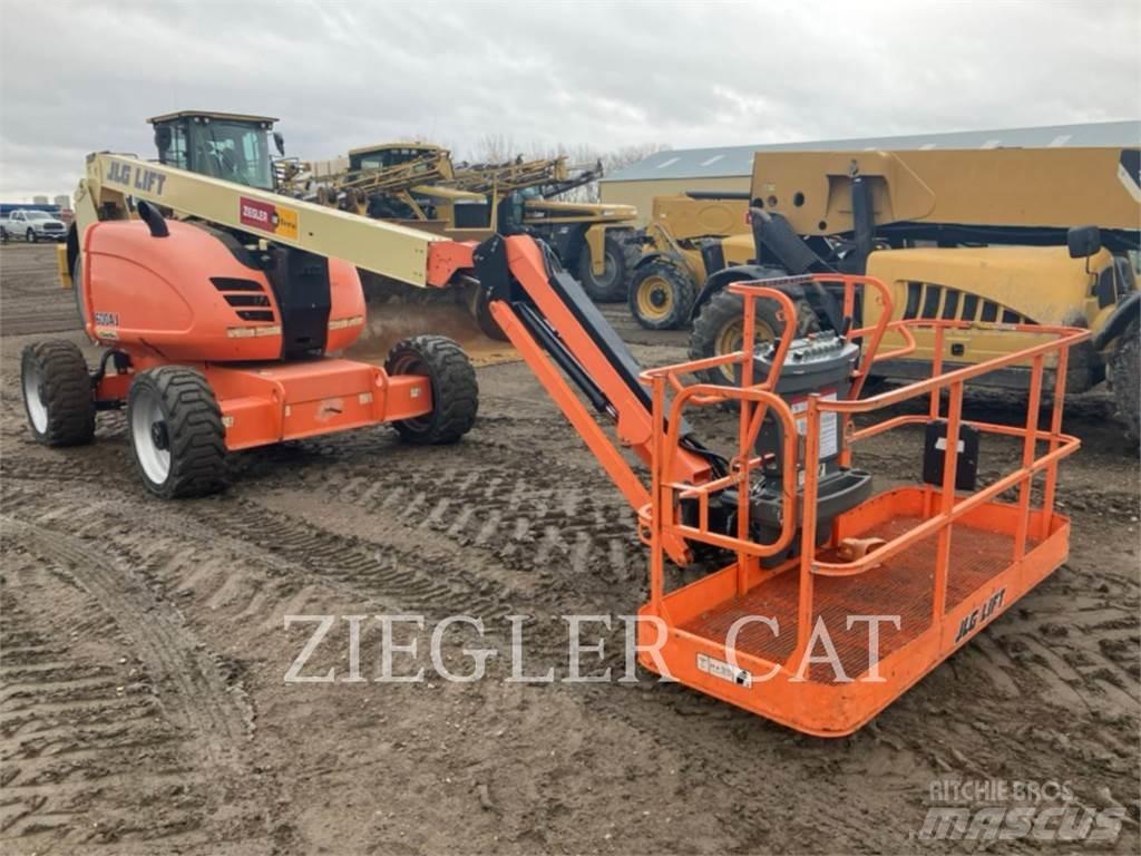 JLG 600AJ 曲臂高空作業車