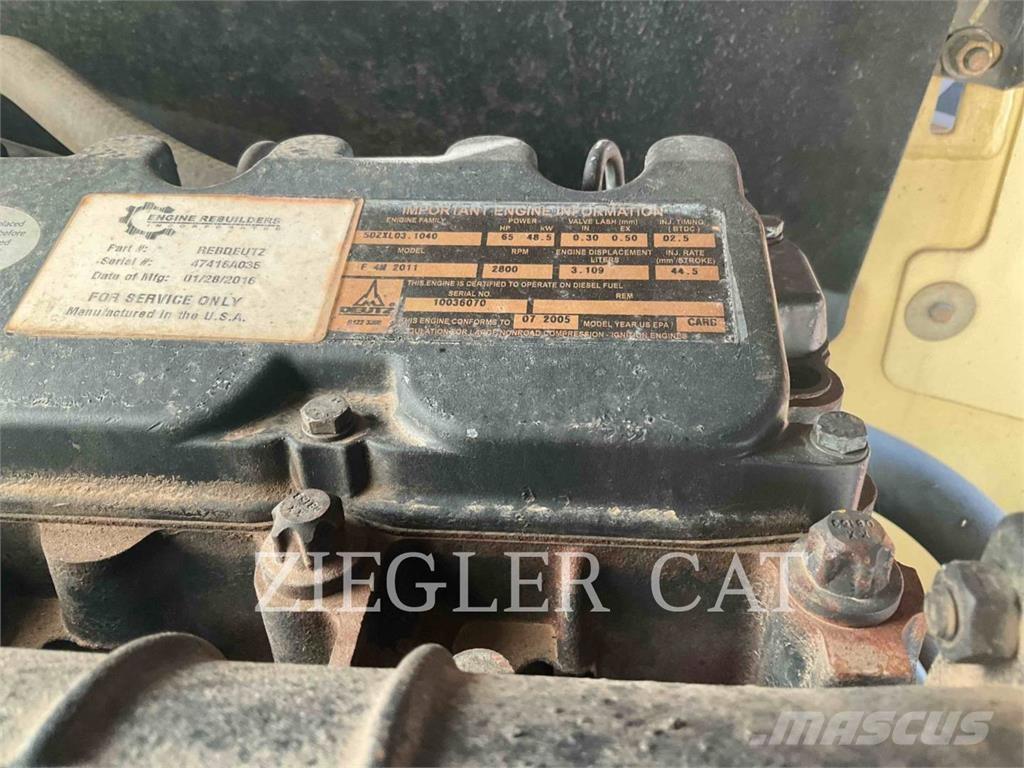 JLG 600S 曲臂高空作業車