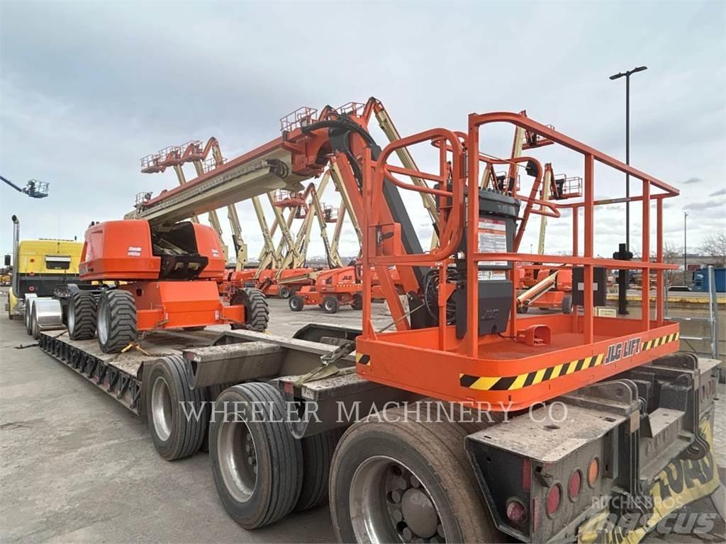 JLG 660SJ 曲臂高空作業車