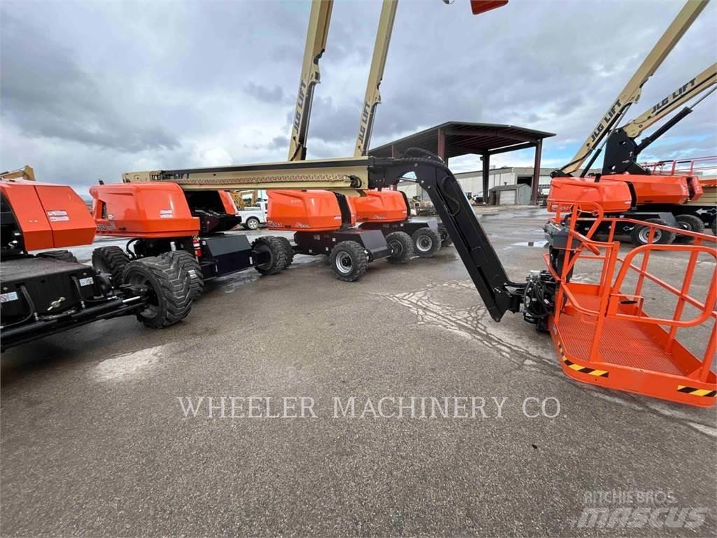 JLG 660SJ 曲臂高空作業車