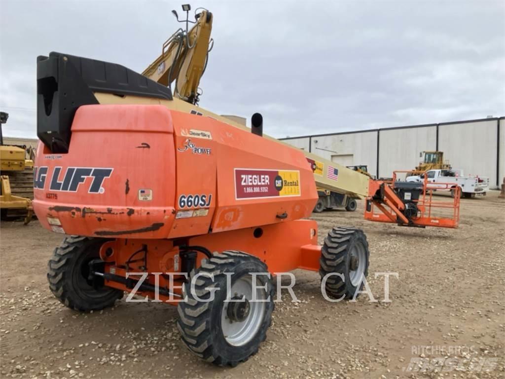JLG 660SJ 曲臂高空作業車