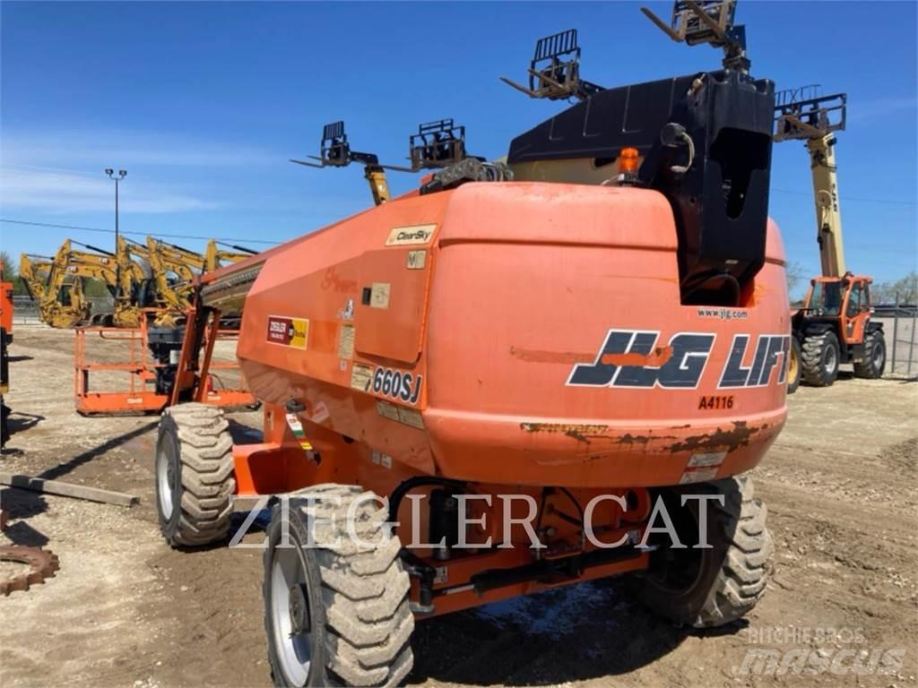 JLG 660SJ 曲臂高空作業車