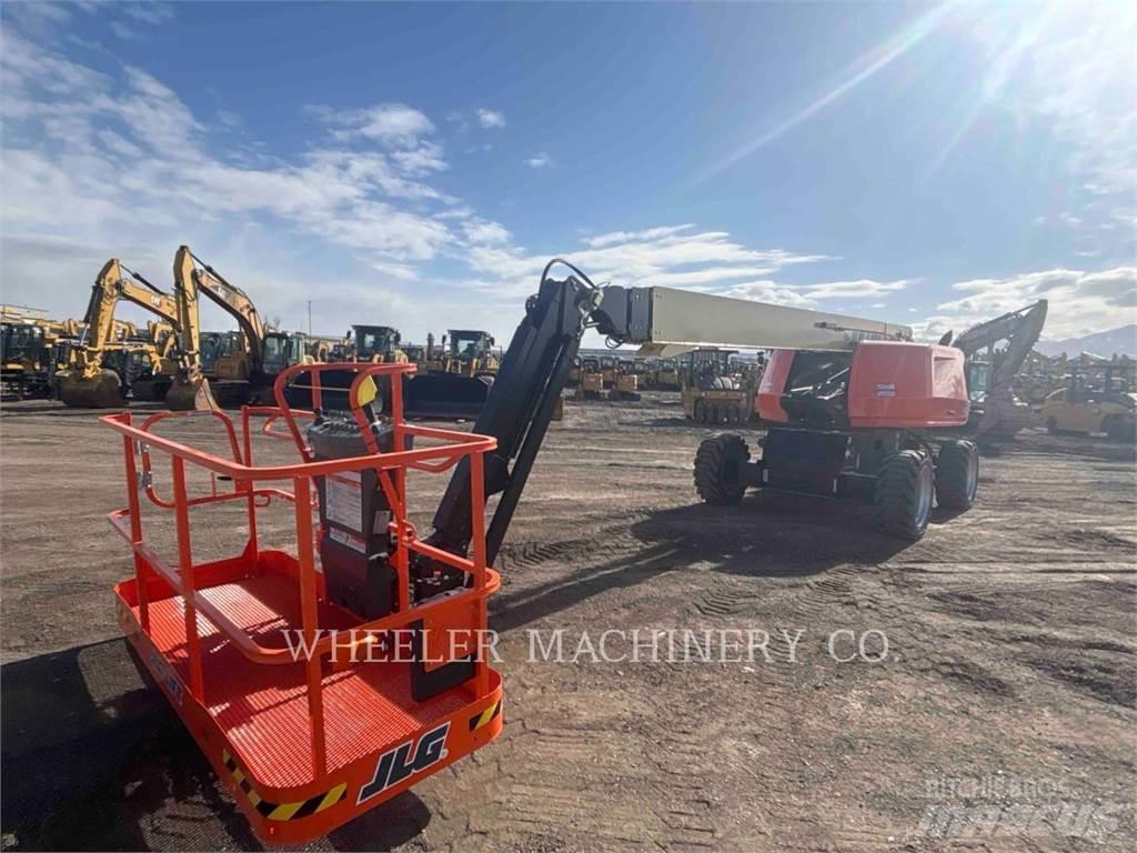 JLG 660SJ 曲臂高空作業車