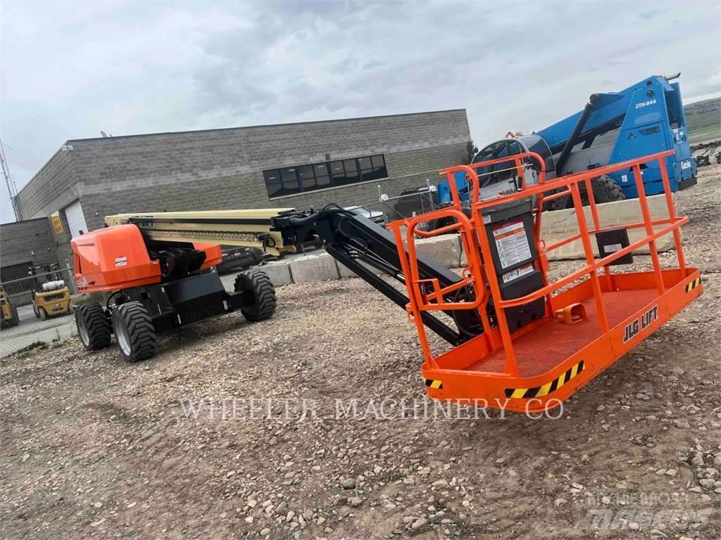 JLG 660SJ 曲臂高空作業車