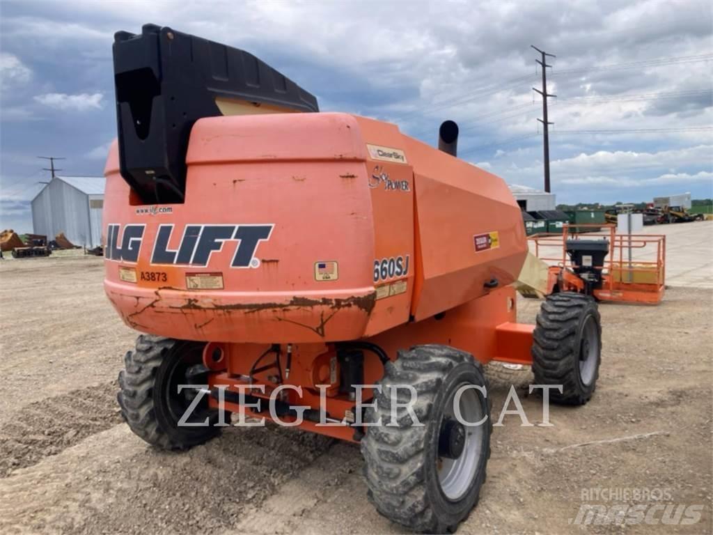 JLG 660SJ 曲臂高空作業車