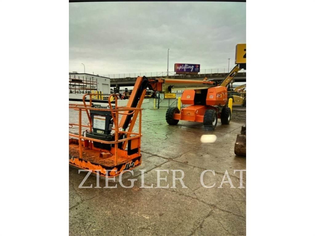 JLG 660SJ 曲臂高空作業車