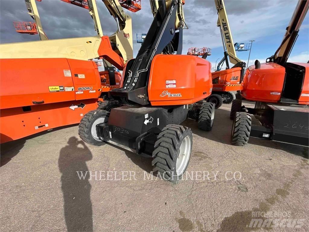 JLG 660SJ SP 曲臂高空作業車