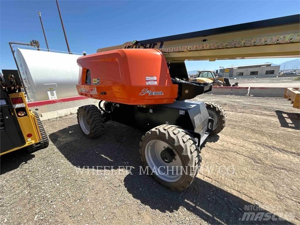 JLG 660SJ SP 曲臂高空作業車