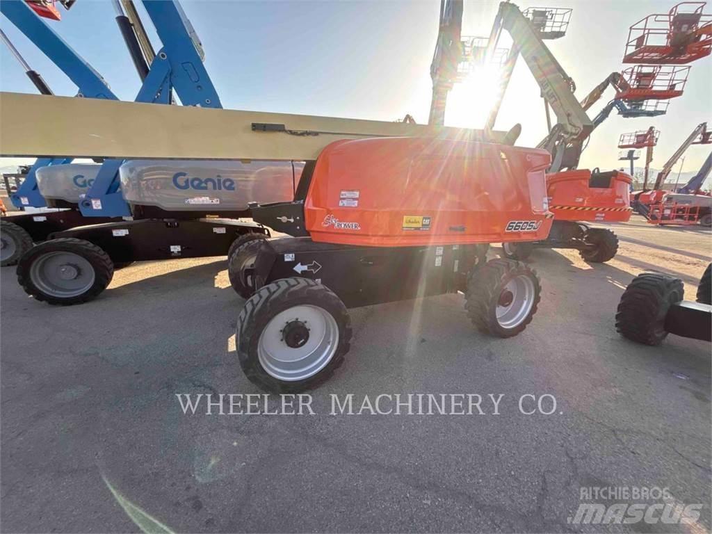 JLG 660SJ SP 曲臂高空作業車